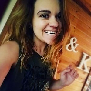 Meet your Posher, Krysta